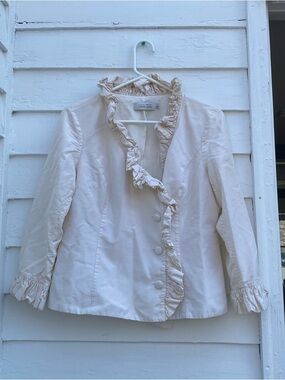 100% Silk Rickie Freeman Teri Jon Cream Ruffle-Trim Chemise Blouse Jacket 🦢